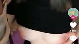 Азиатский минет такой возбужденный - порно видео