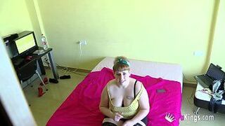 Он лучший друг моего сводного брата и мне как сводный брат - порно видео